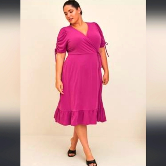 TORRID - Picture 2 of 10